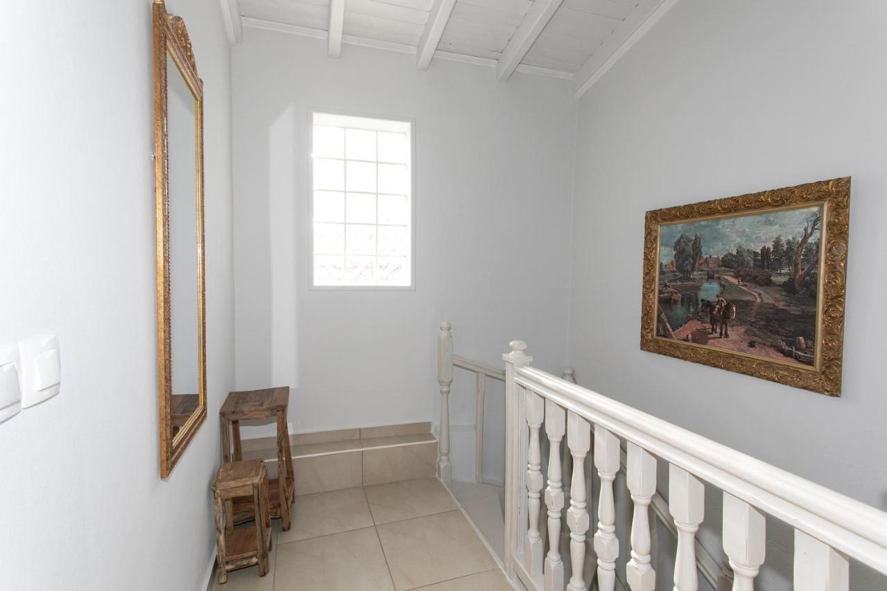 The Old Town Hall Parga Bagian luar foto
